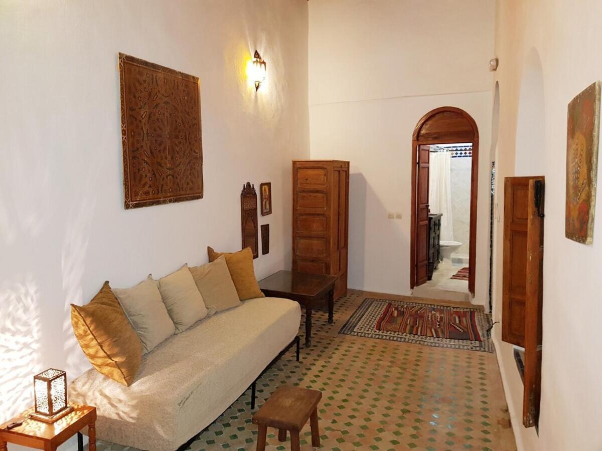 Riad Inspira Bed & Breakfast แมกเนส ห้อง รูปภาพ