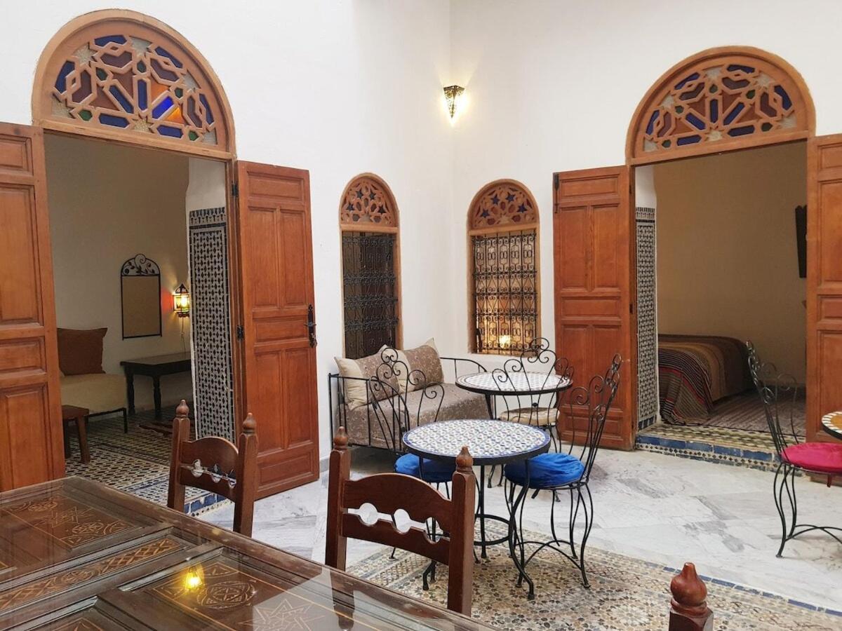 Riad Inspira Bed & Breakfast แมกเนส ห้อง รูปภาพ