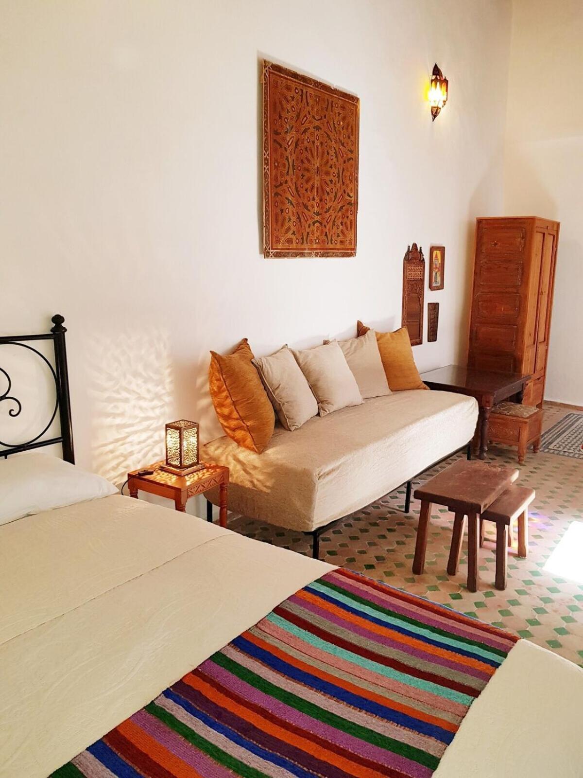 Riad Inspira Bed & Breakfast แมกเนส ห้อง รูปภาพ