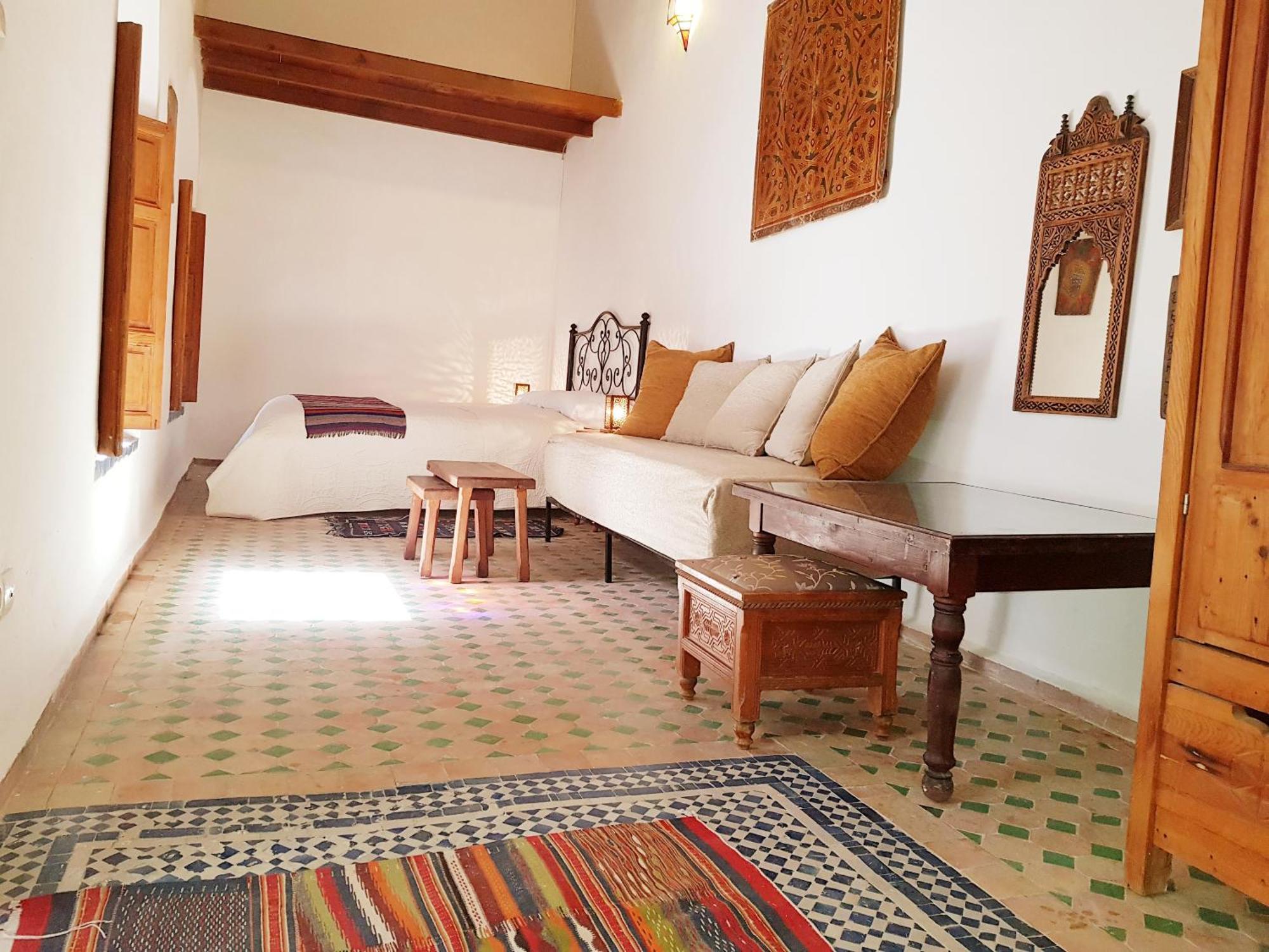 Riad Inspira Bed & Breakfast แมกเนส ภายนอก รูปภาพ